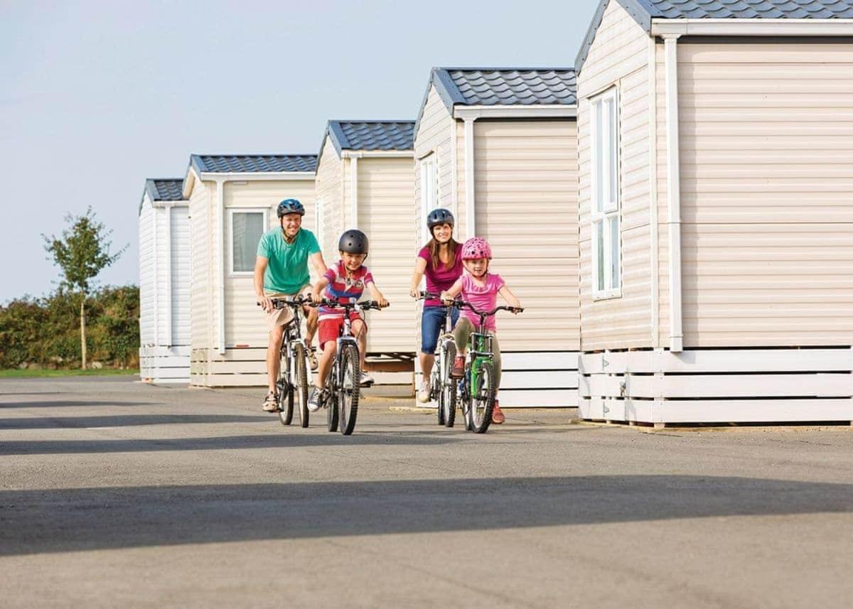 White Tower Holiday Park Llandwrog 외부 사진